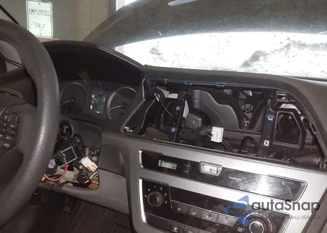 2015 Hyundai Sonata Se z USA, uszkodzony, nr VIN 5NPE24AF8FH127942